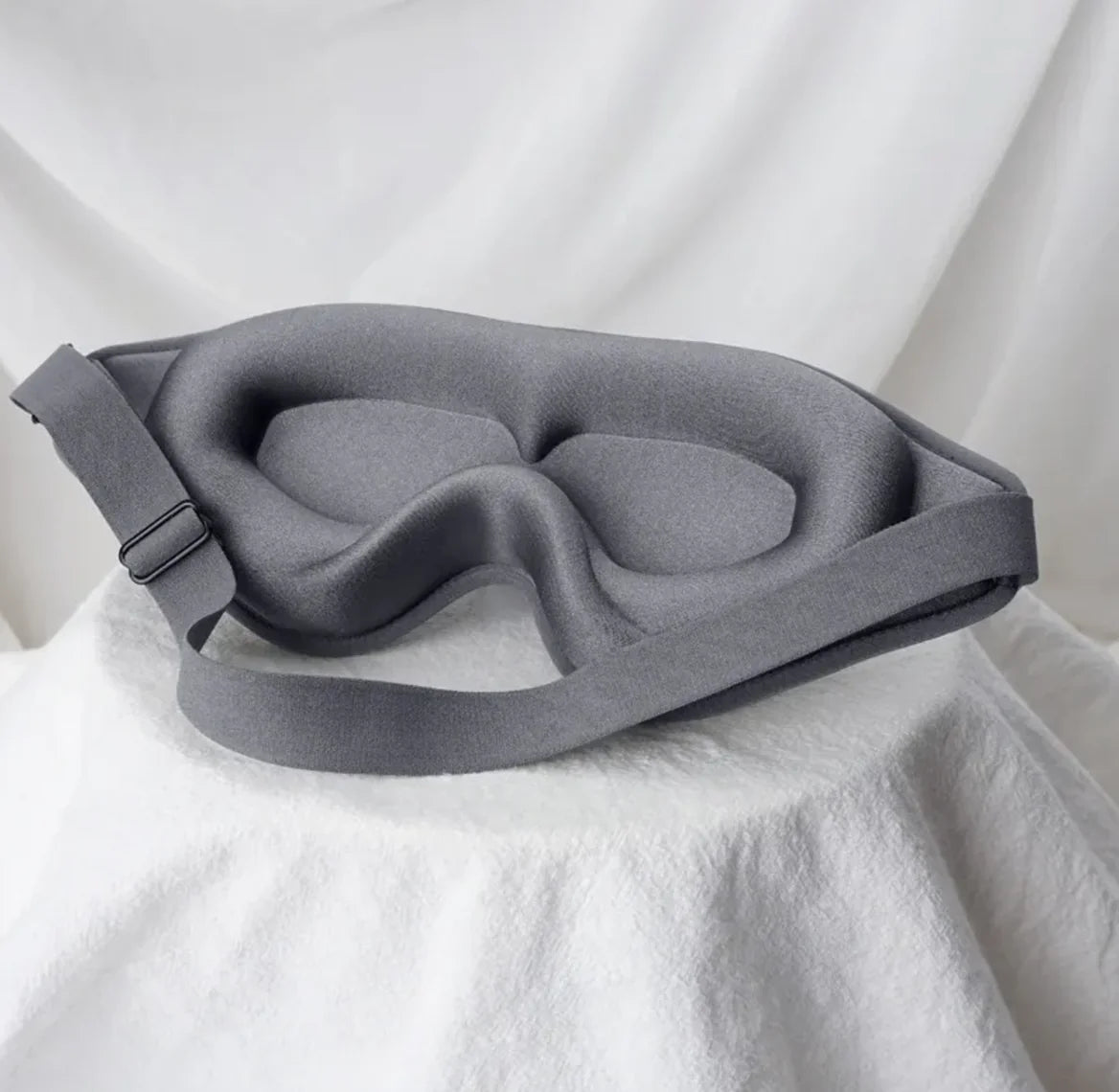 3D Contoured Sleep Mask – Designed for Total Darkness & Ultimate Comfort